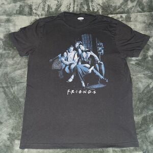 Old Navy T-Shirt Men's Medium Charcoal Friends Cast Graphic Print Short Sleeve